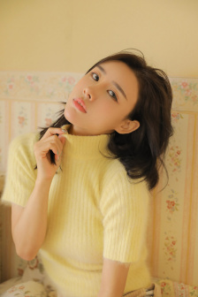 撕掉她的衣服吮的双乳游戏